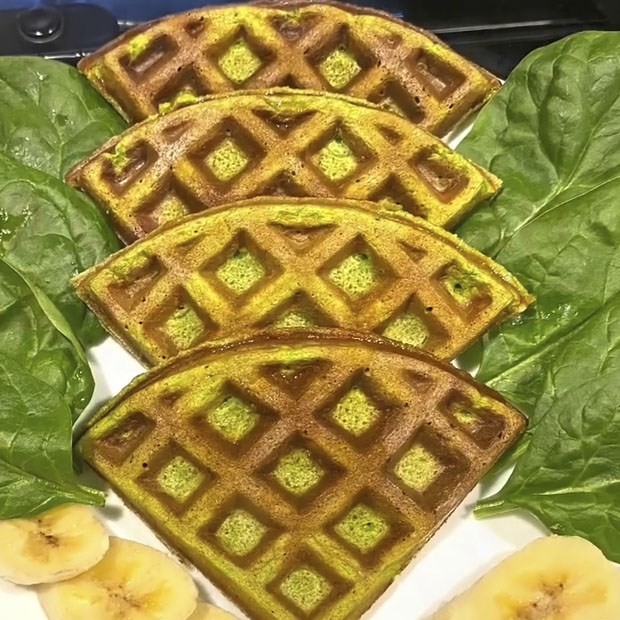 Cách làm bánh waffle yến mạch thơm ngon cho người ăn kiêng