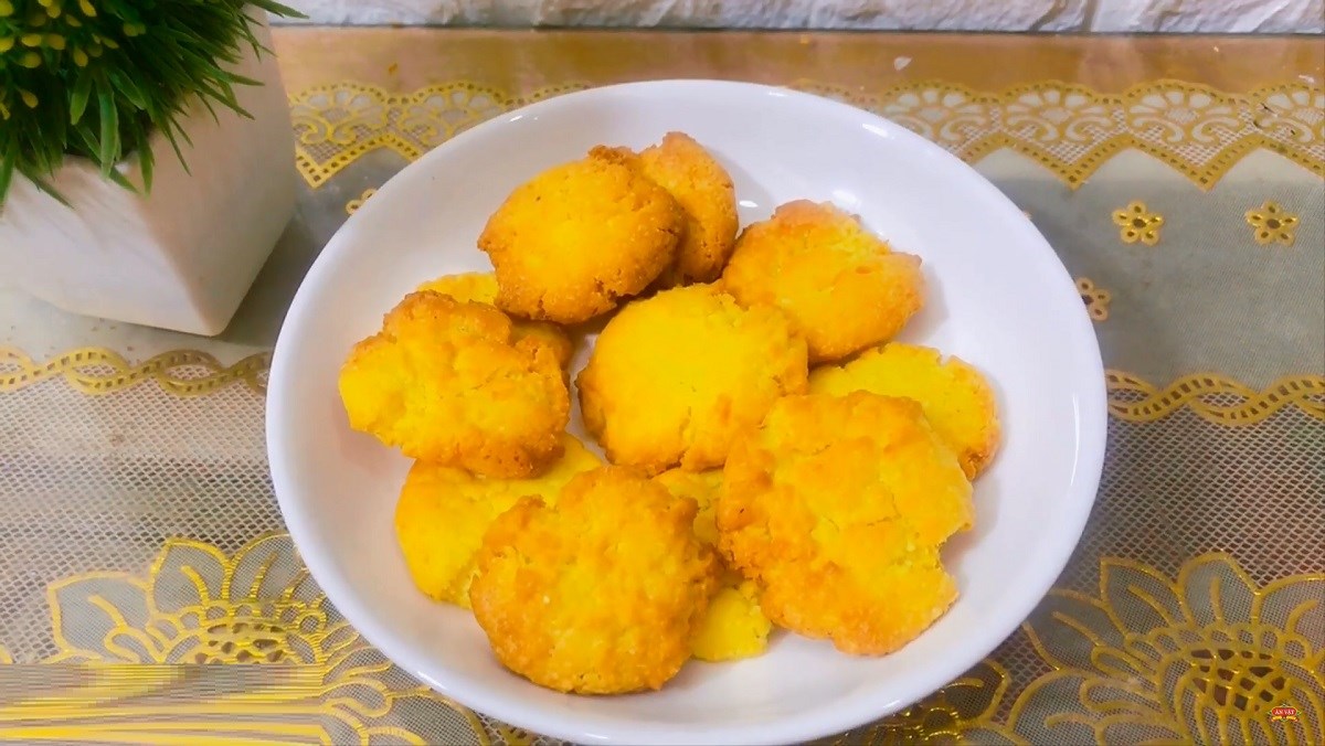 Cách tiến hành bánh quy vì như thế chưng nồi rán ko dầu
