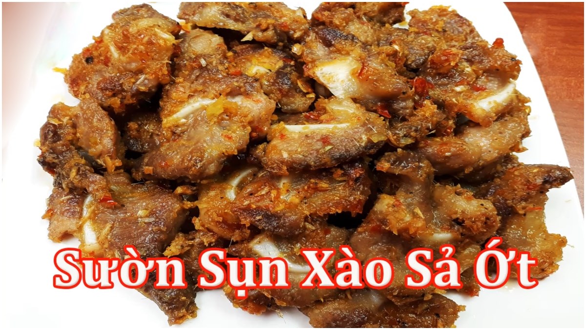 Sườn xào sả ớt