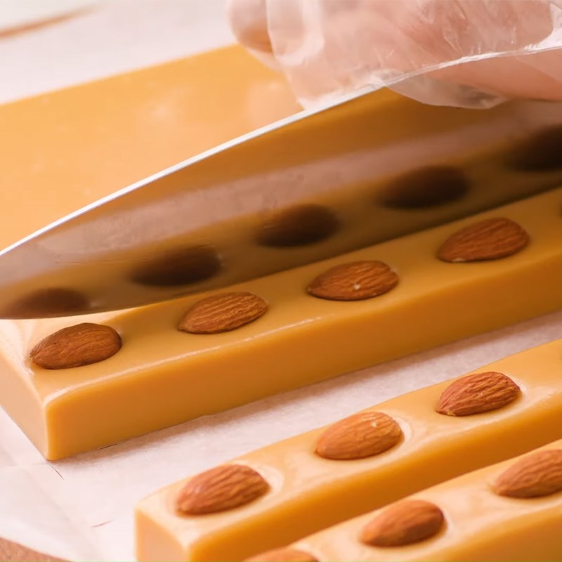 Hướng dẫn chi tiết cách làm kẹo caramel mặn nhâm nhi ngày Tết