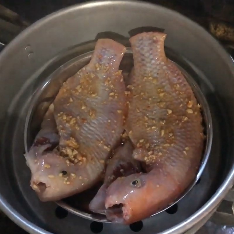 Bước 4 Hấp cá Cá diêu hồng hấp muối ớt