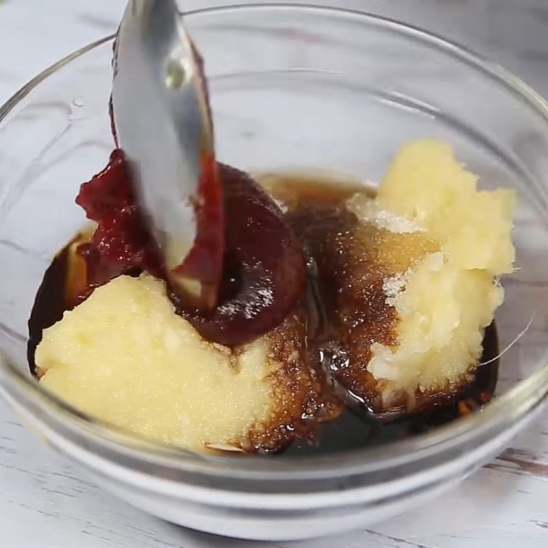 Bước 2 Làm hỗn hợp trộn hẹ và sốt chấm Khấu linh nướng