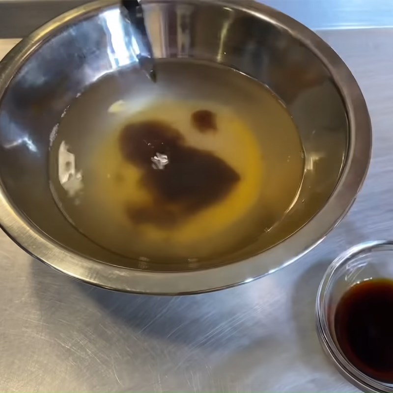 Bước 4 Làm nước sốt Ngao (nghêu) xào tương đen