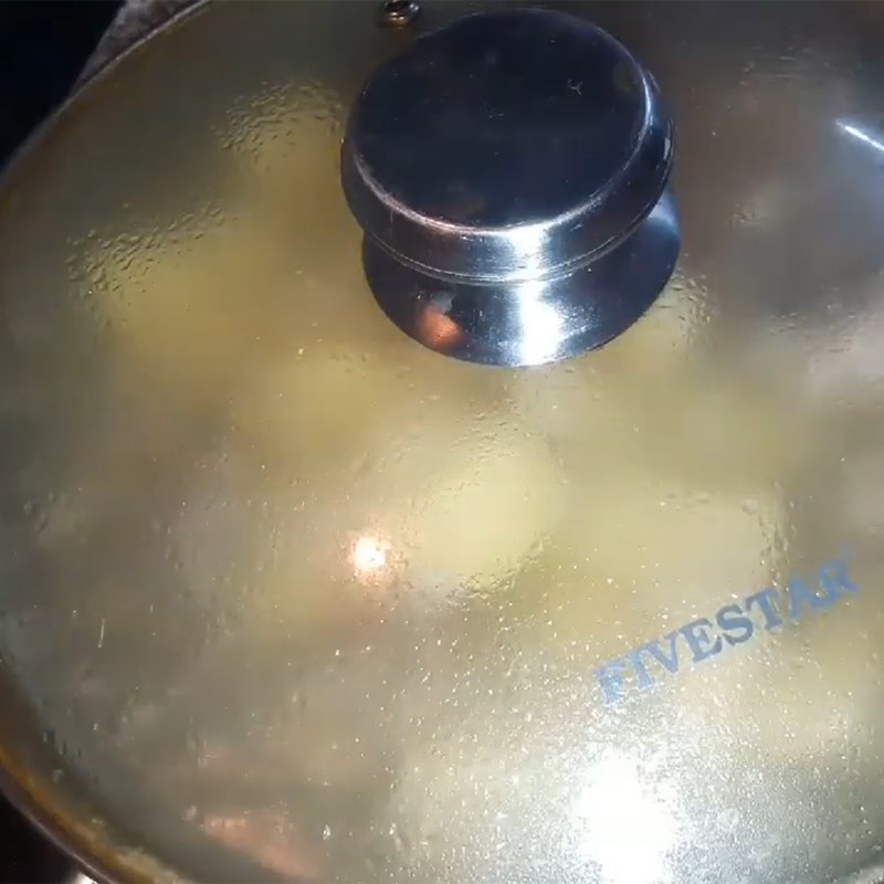 Bước 5 Nấu canh Canh củ từ nấu sườn