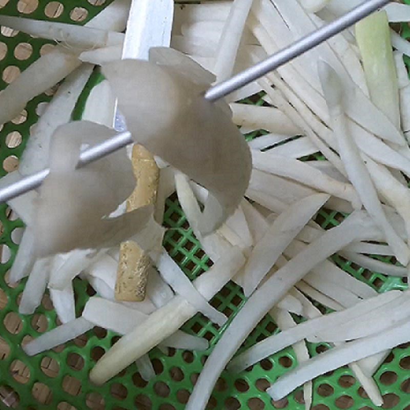 Bước 2 Phơi củ cải Củ cải khô