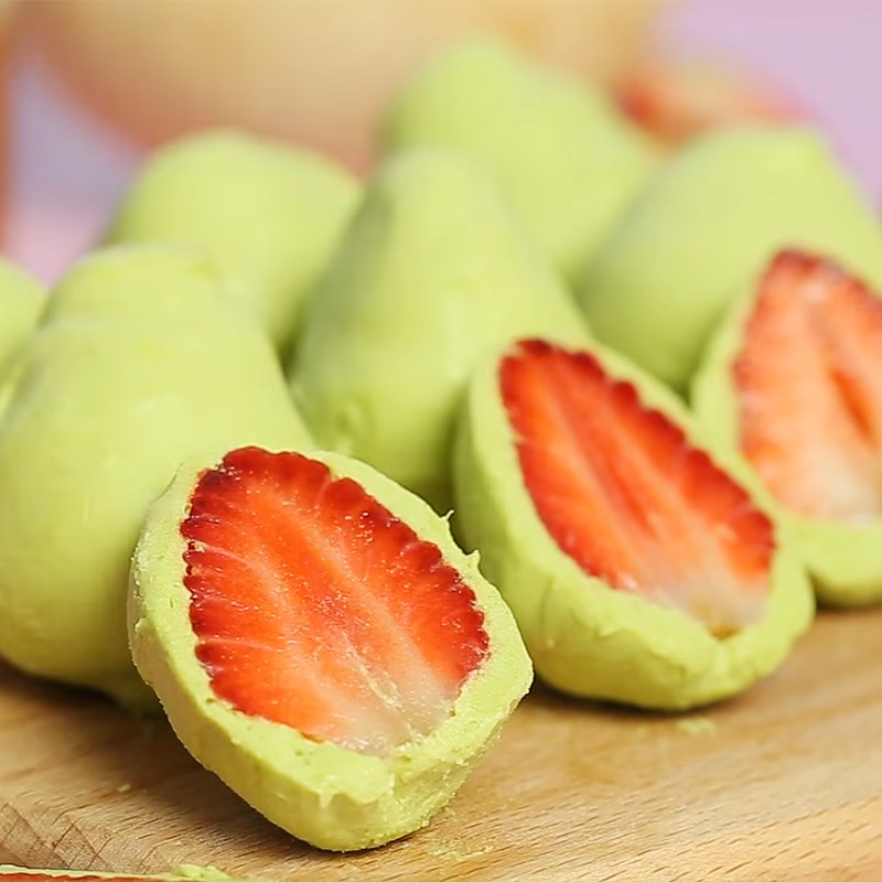 Bước 4 Thành phẩm Socola truffle Matcha trà xanh nhân dâu tây