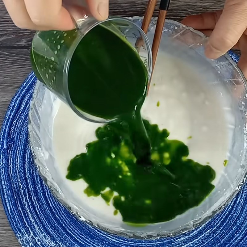Bước 3 Trộn bột bánh lá dứa Bánh gạo lá dứa