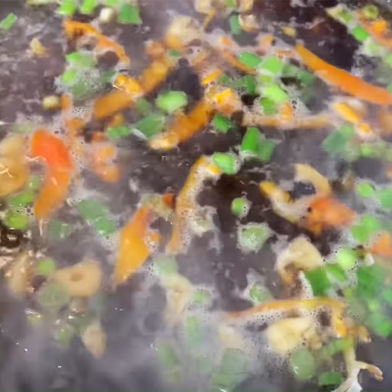 Bước 5 Xào nguyên liệu Ngao (nghêu) xào tương đen