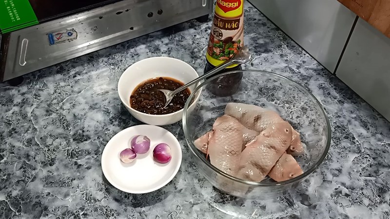 nguyên liệu làm cá mó kho tương