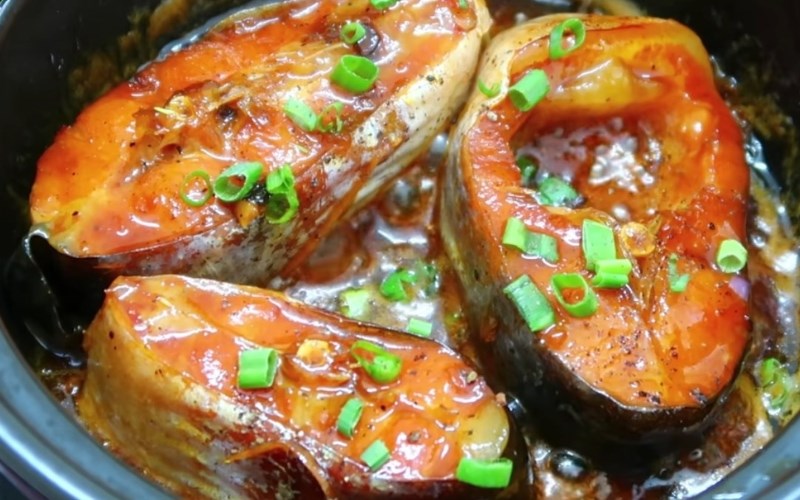 Cá basa kho gừng