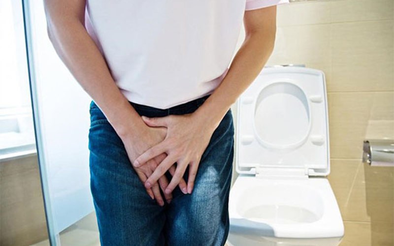 Tiểu tiện, đại tiện không từ bỏ chủ