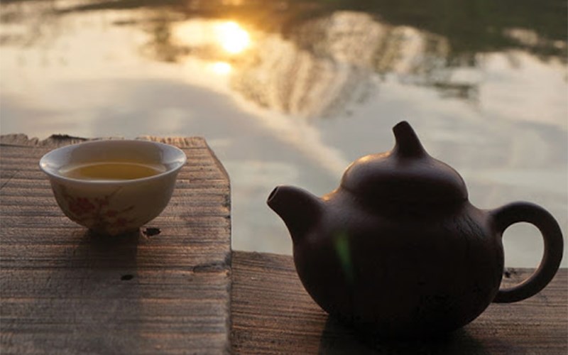 Pha trà độc đáo: Hãy khám phá những cách pha trà độc đáo và sáng tạo để làm mới khẩu vị của mình. Những hình ảnh pha trà đẹp sẽ cho bạn một trải nghiệm mới về cách thưởng thức trà.