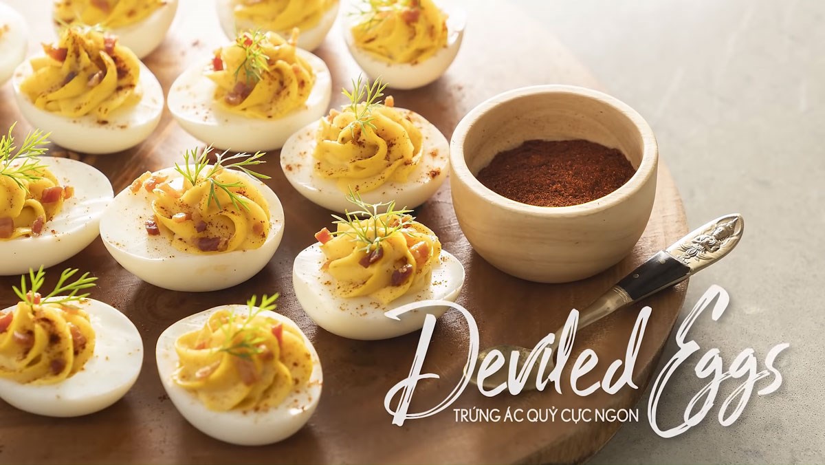 Trứng ác quỷ (deviled egg)