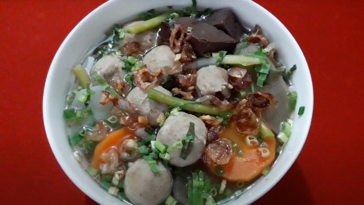 Bánh canh bò viên