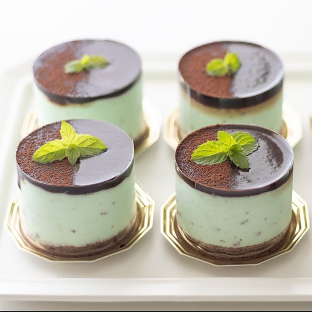 Cách làm bánh mousse chocolate bạc hà thơm béo, đơn giản, hấp dẫn