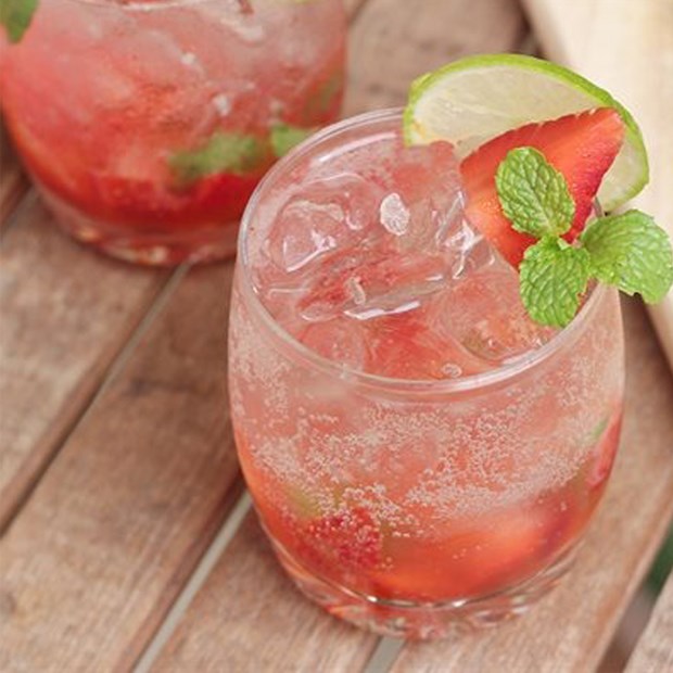 Cách làm mojito dâu tây - strawberry mojito đơn giản mát lạnh ngày hè