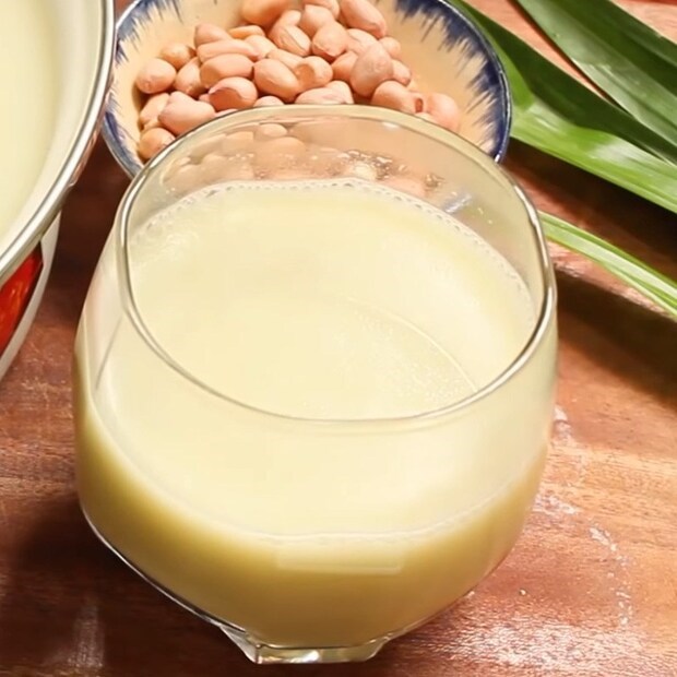 Cách làm sữa đậu phộng thơm ngon giúp tăng cân nhanh chóng