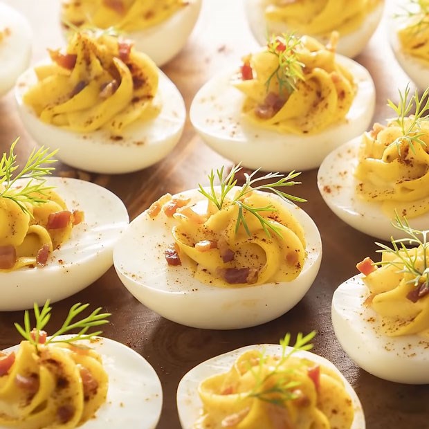 Cách làm trứng ác quỷ (deviled egg) - món khai vị đẹp mắt cho các buổi tiệc