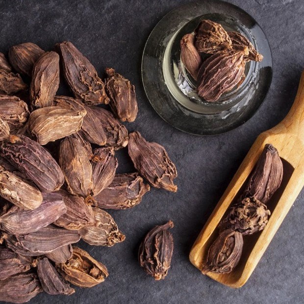 Thảo quả là gì? Dùng để triển khai gì? Tác dụng ra sao?