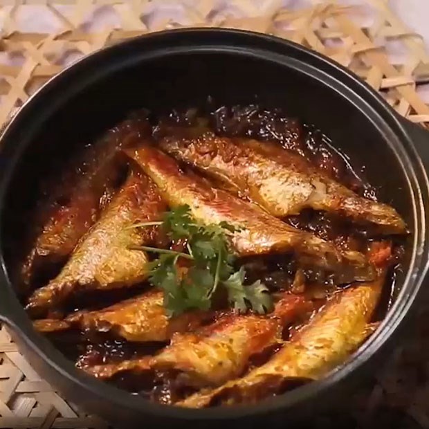 Cách nấu cá phèn kho nghệ thơm ngon đậm vị bắt cơm