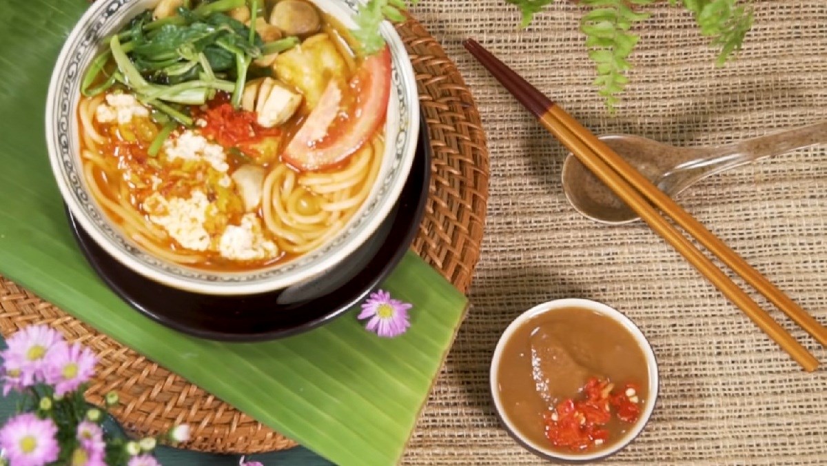 Canh bún chay riêu đậu nành