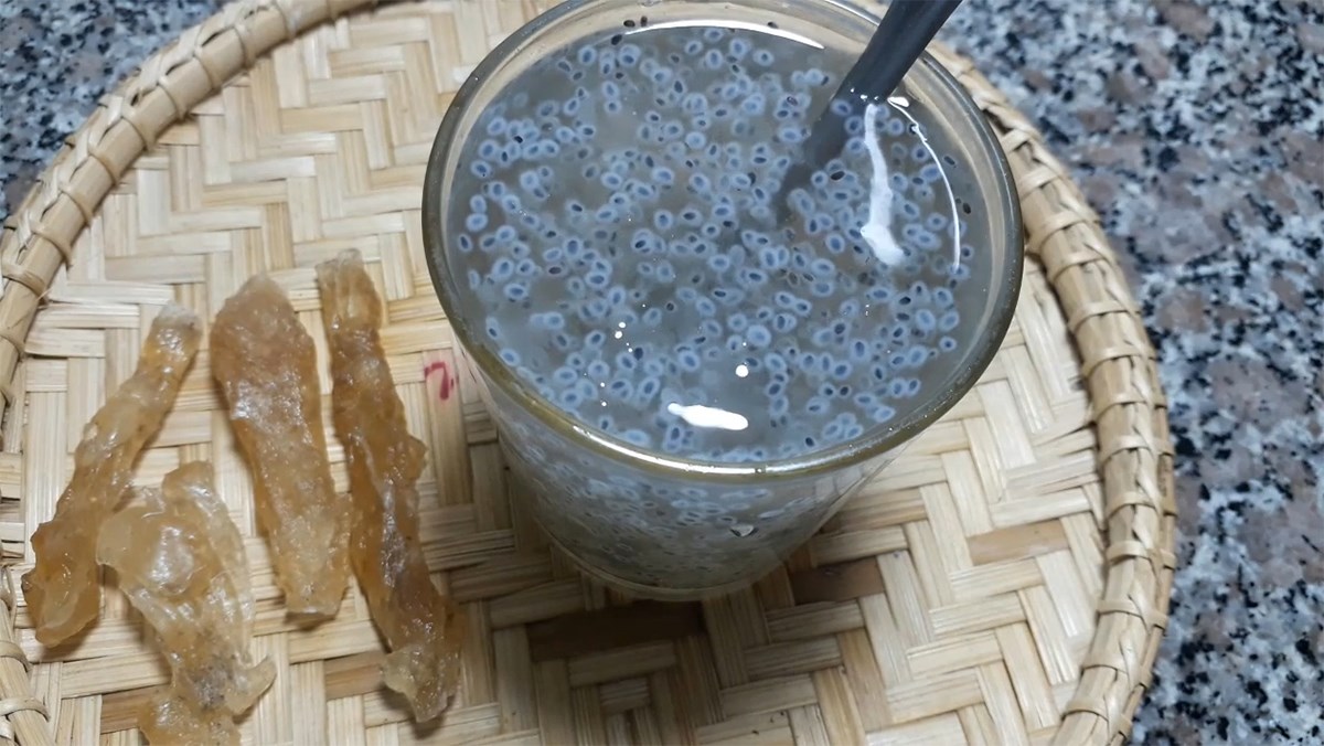 Chè mủ trôm hạt é