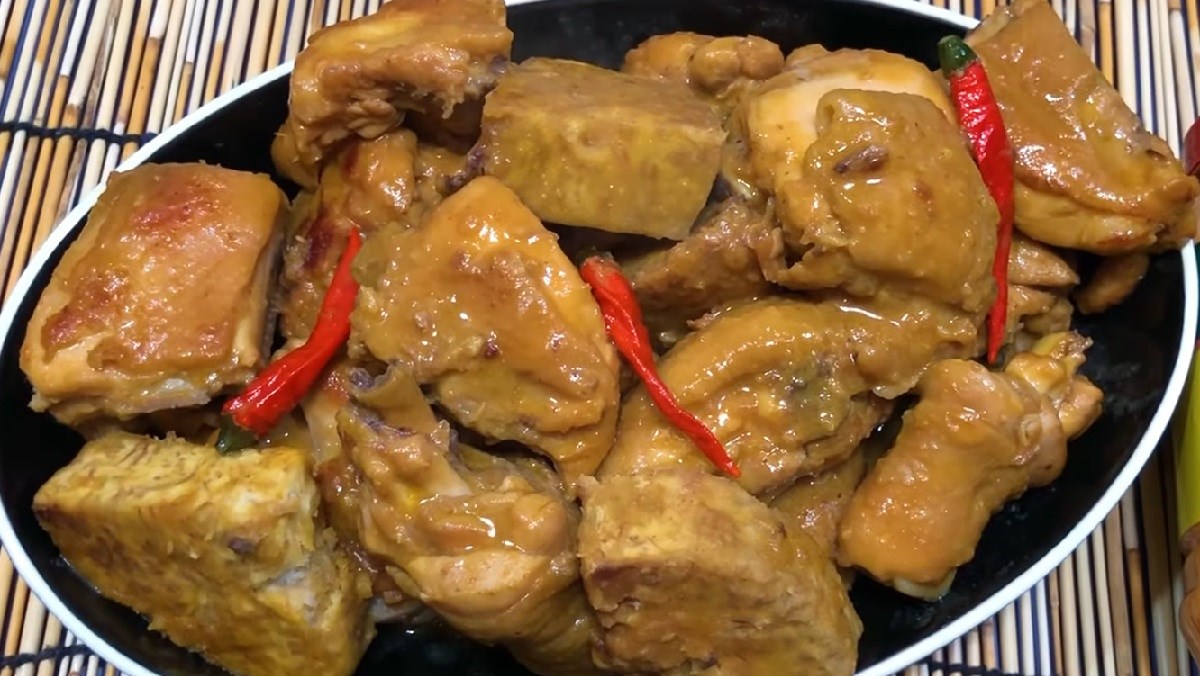 Chicken Braised with Fermented Tofu