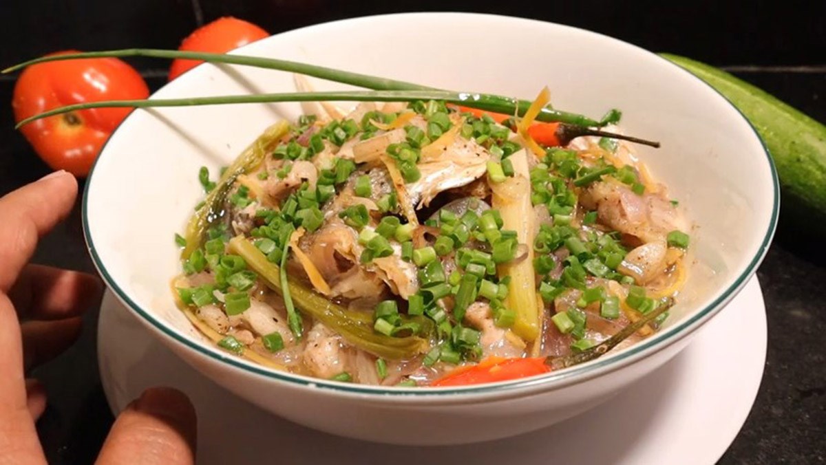 Khô cá sửu chưng thịt ba rọi