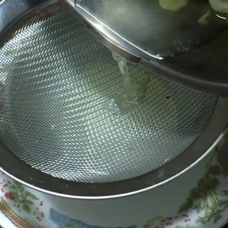 Bước 4 Lọc lấy tinh dầu Dầu tỏi