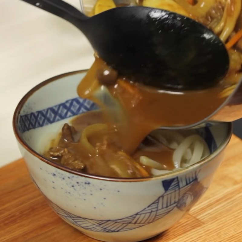 Bước 6 Hoàn thành Mì udon cà ri bò