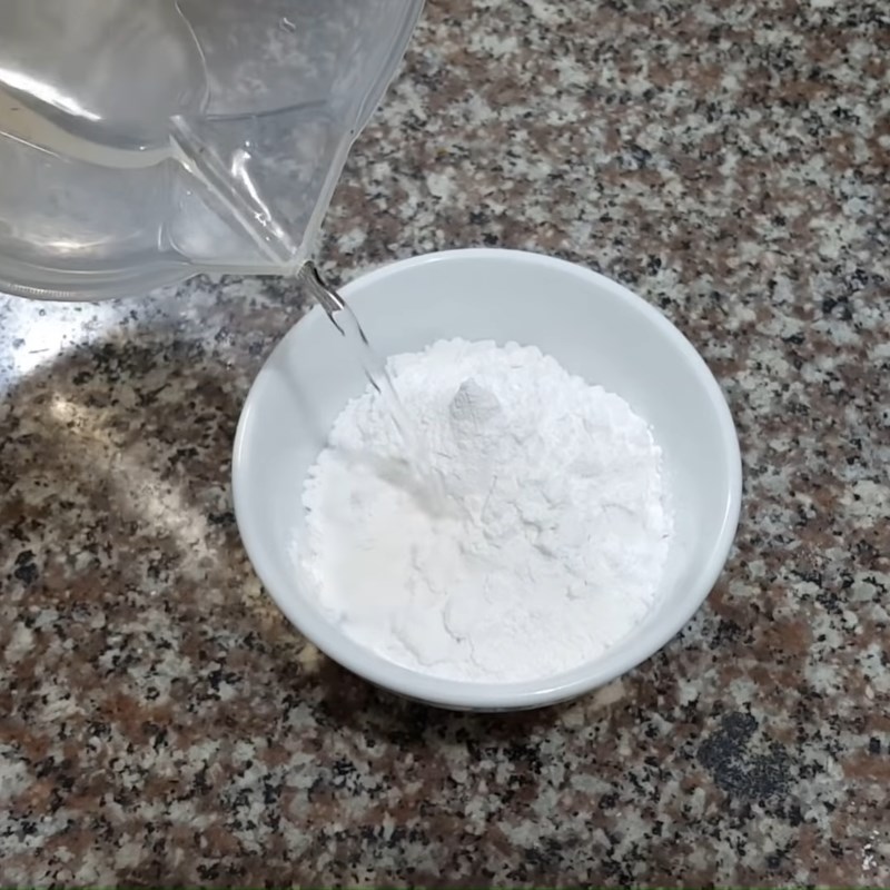 Bước 1 Nấu hỗn hợp sữa dừa Kem sữa chua trái cây cốt dừa