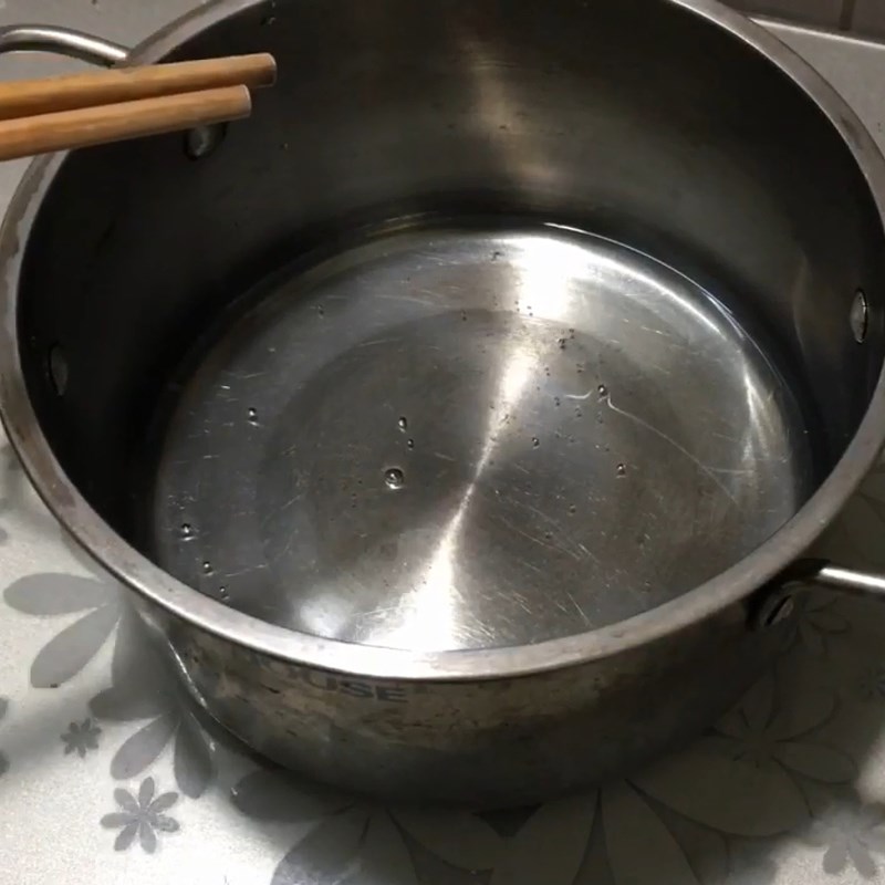 Bước 3 Nấu tỏi Dầu tỏi