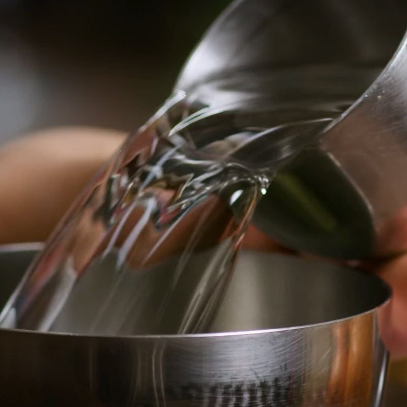 Bước 1 Pha cocktail Cocktail Caipirinha