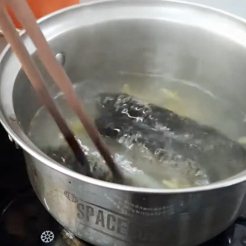 Bước 2 Sơ chế hải sâm Cháo hải sâm thịt băm