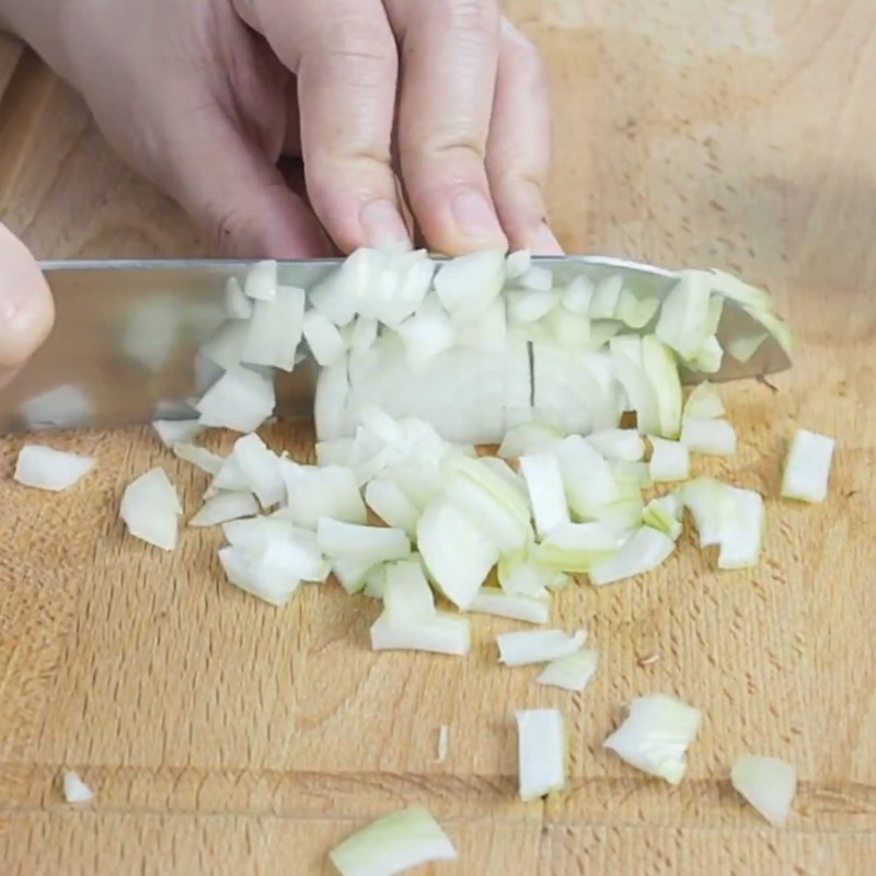 Bước 1 Sơ chế nguyên liệu Súp nấm cần tây