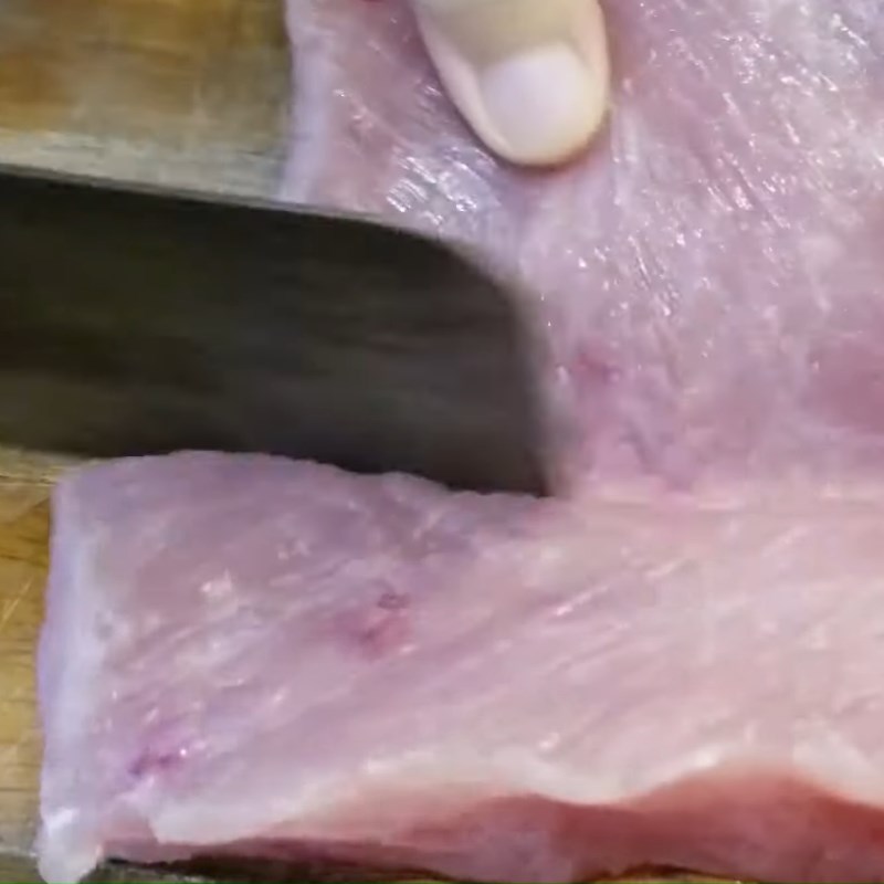 Bước 1 Sơ chế thịt lợn Ruốc thịt lợn bằng máy xay sinh tố