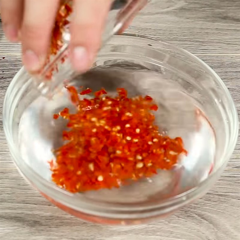 Bước 3 Làm hỗn hợp nước ngâm chao Chao đỏ