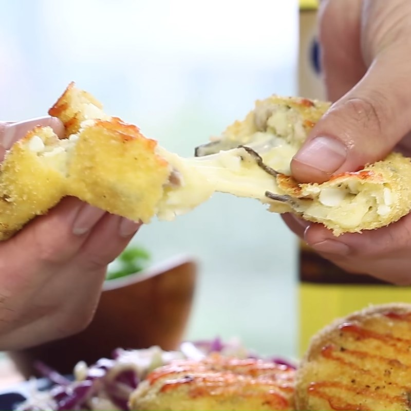 Bước 6 Thành phẩm Bánh khoai tây Korokke phô mai
