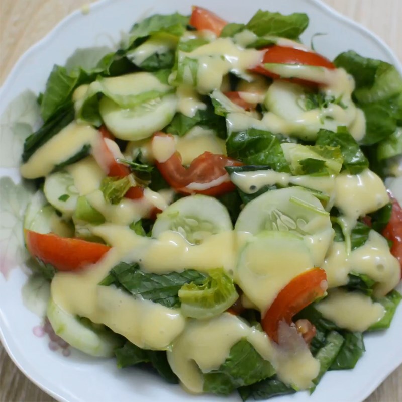 Bước 4 Thành phẩm Salad dưa chuột cà chua sốt mayonnaise