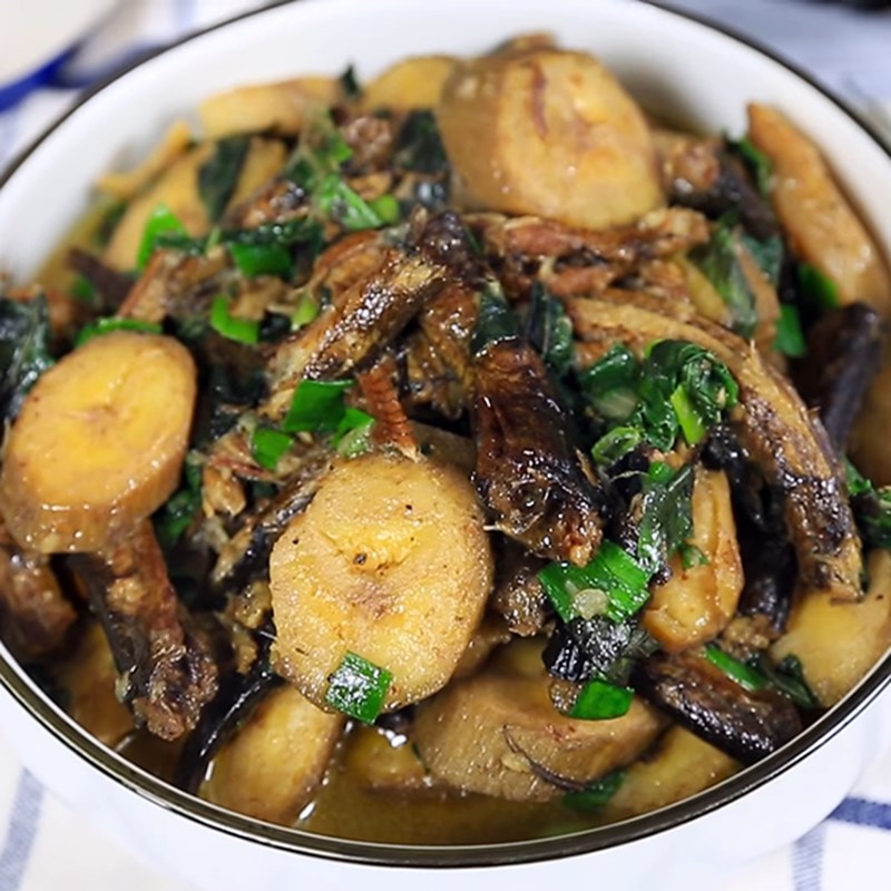 Bước 5 Thành phẩm Lươn kho chuối xanh