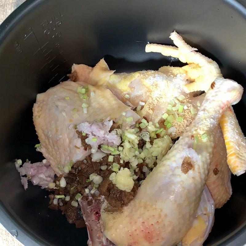 Bước 3 Ướp thịt gà Gà nấu chanh muối