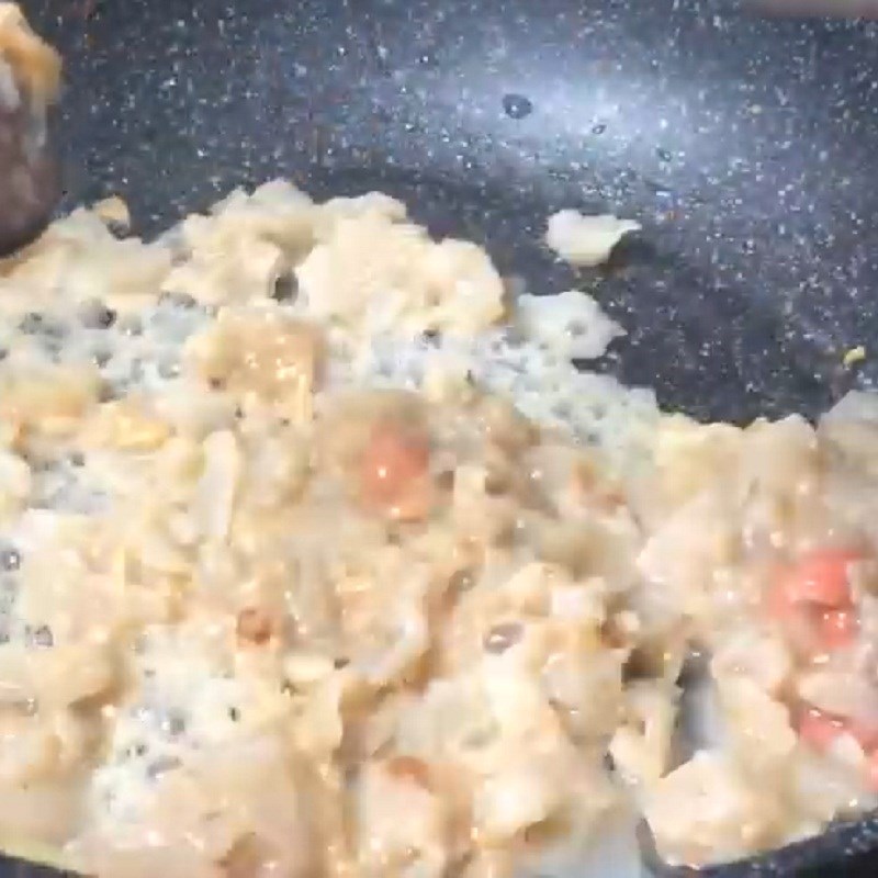 Bước 4 Xào sò điệp Cháo hải sâm sò điệp