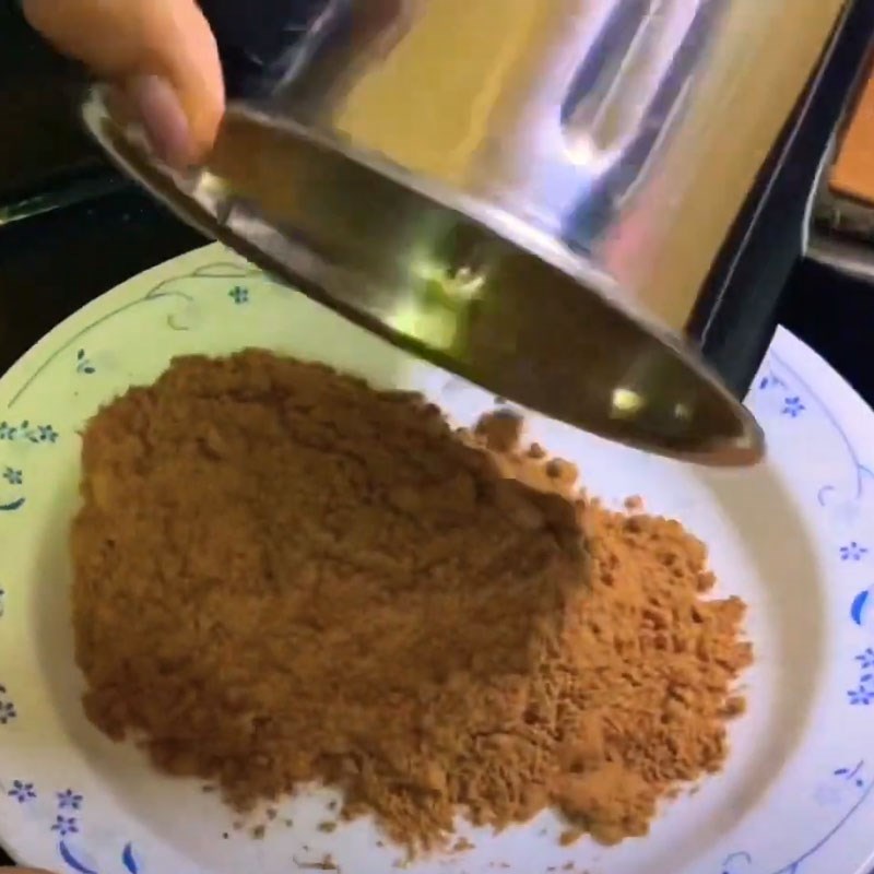 Bước 3 Xay nhuyễn làm bột Bột quế