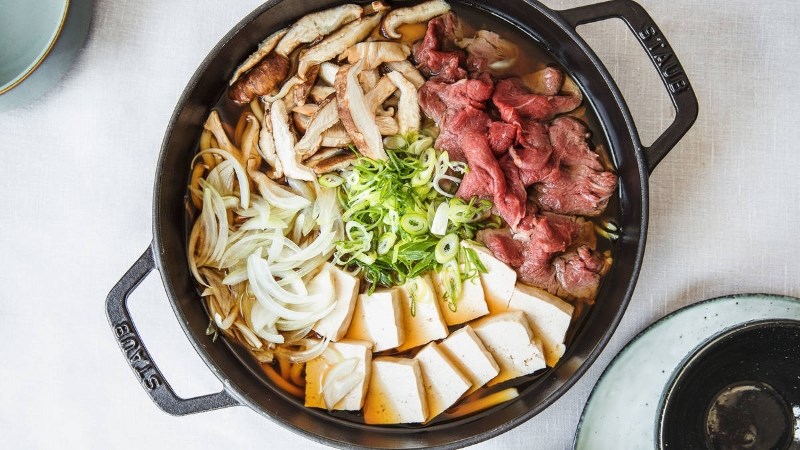 Lẩu sukiyaki