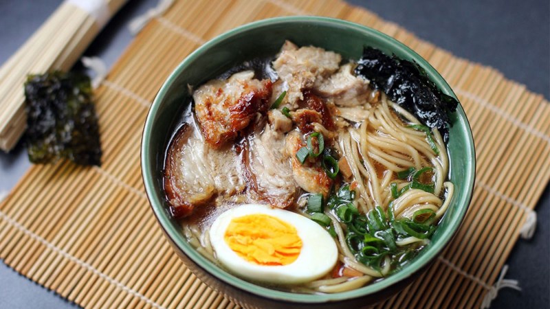 Mì Shoyu ramen