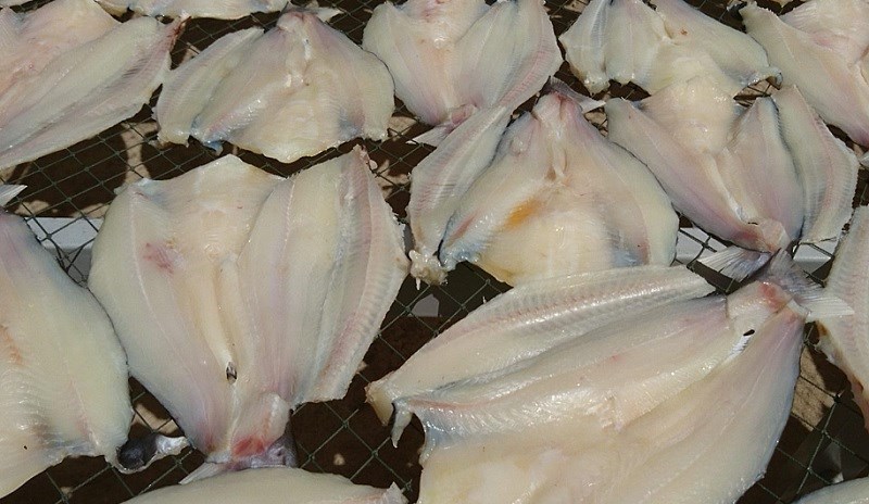 Khô cá dứa