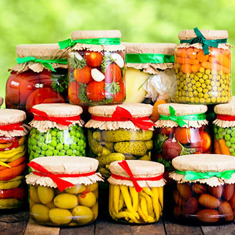 Không nên mua rau củ quả đóng hộp dùng siro làm nước ngâm