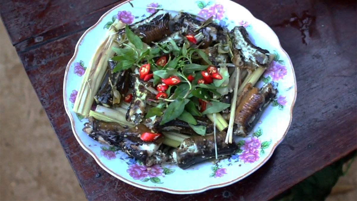 Lươn hấp sả ớt