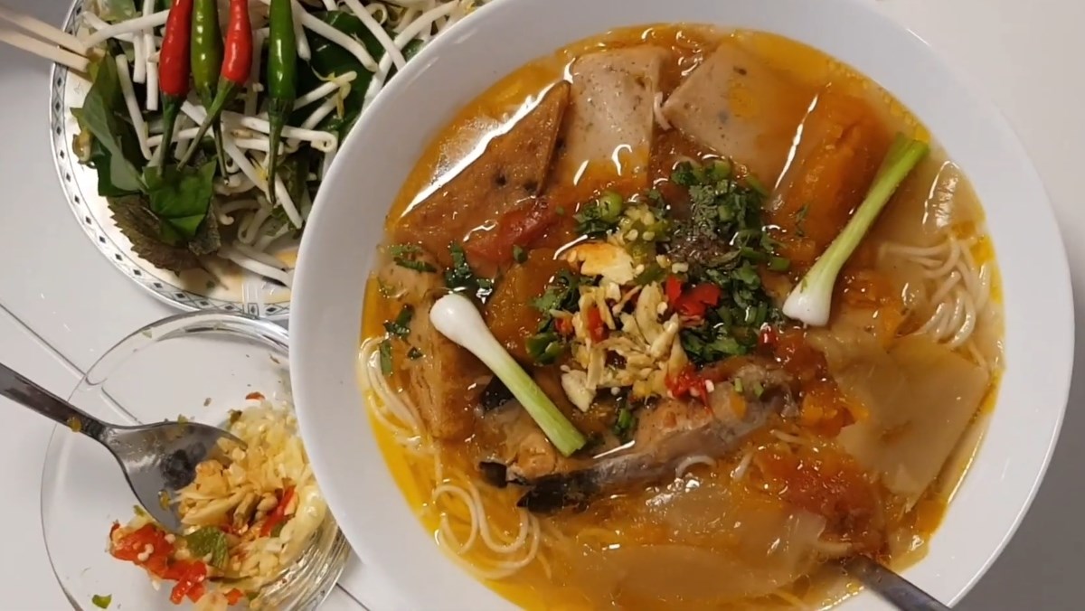 Bún chả cá Đà Nẵng