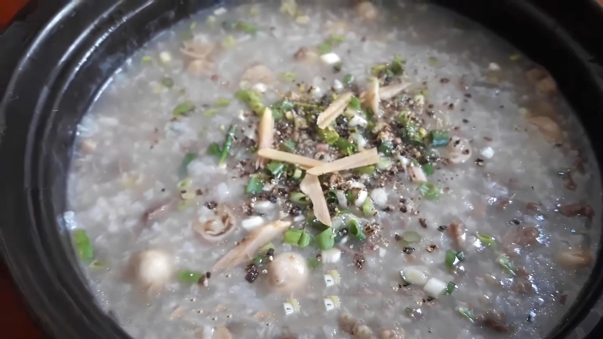 Cháo đậu đỏ thịt bò